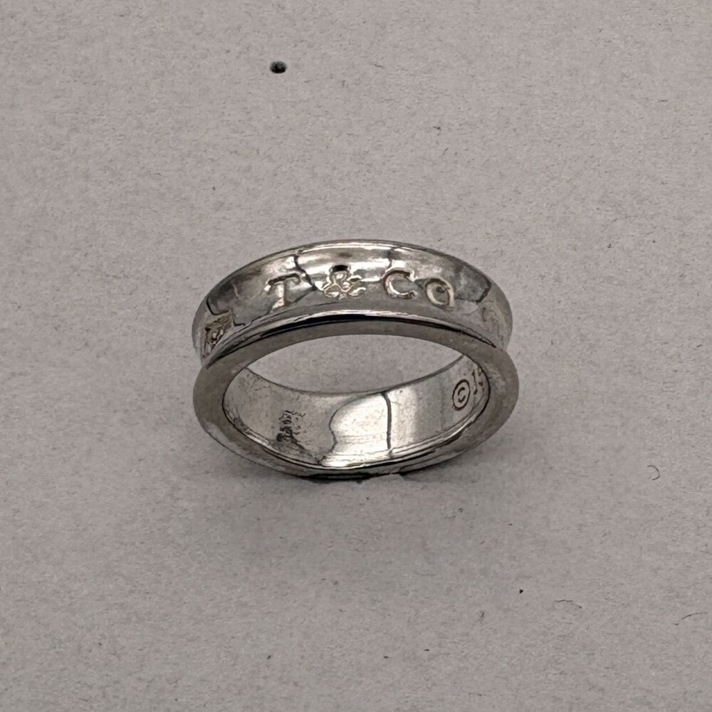 Tiffany & Co. 1837 Medium Concave Band Ring Sterling Silver - Size 7, Gift Set - Picture 13 of 15